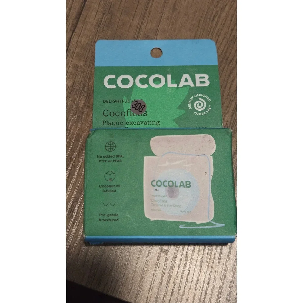 Cocofloss Cocolab Delightful Mint Plaque Excavating Dental Floss 33yd 30m NEW